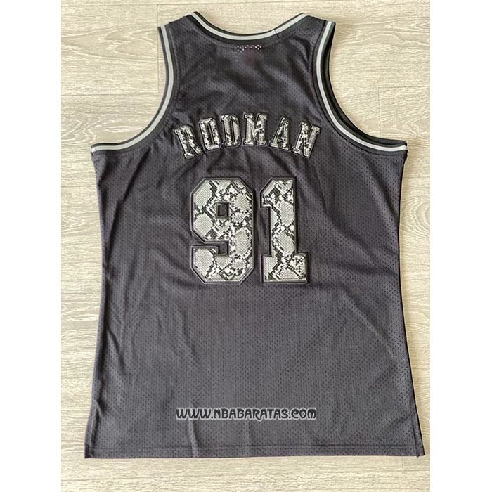 Camiseta Chicago Bulls Dennis Rodman #91 Mitchell & Ness 1997-98 Negro1